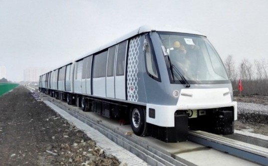 上海首条全自动运行线路--浦江线开通试运营